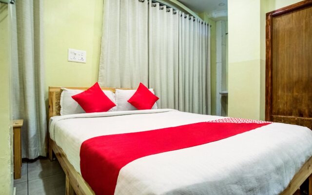 Sri Royal Palace By OYO Rooms