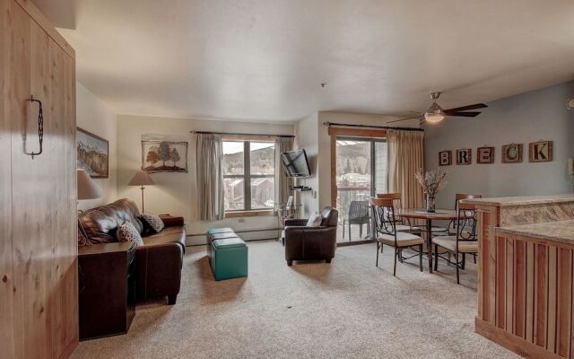 River Mtn Lodge E203 - Studio Condo