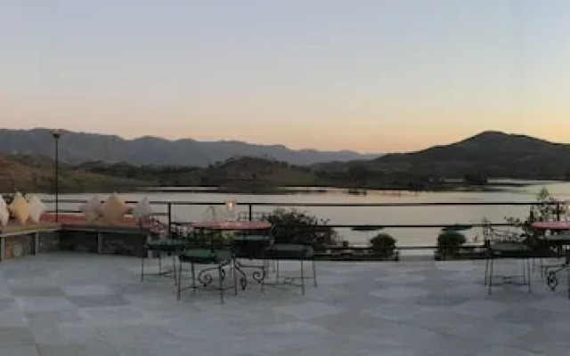 The Jhadol Safari Resort