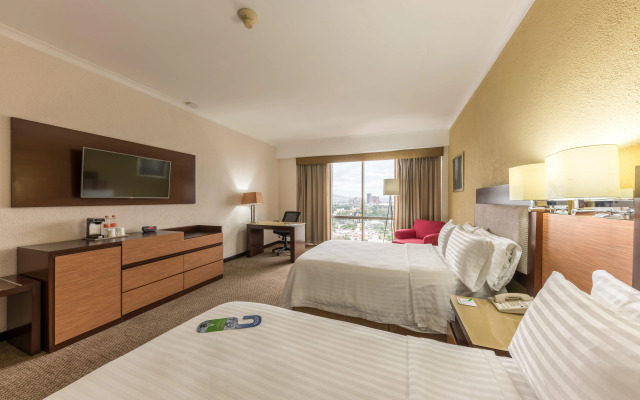 Holiday Inn Select - Guadalajara, an IHG Hotel