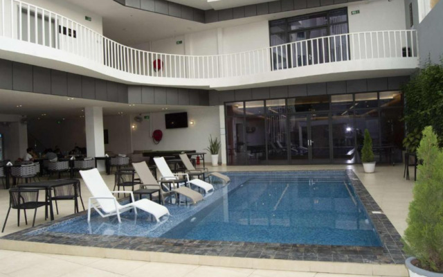 Axil Hotel
