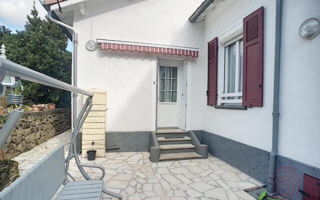 Appartement Lamalou-les-Bains, 2 pièces, 4 personnes - FR-1-451-31