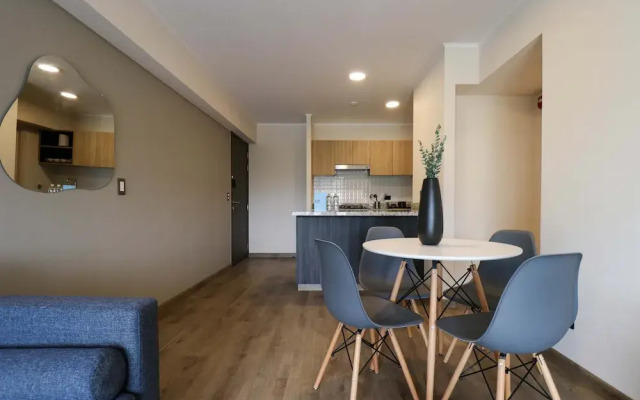 w Great 2BR Apartment w Balcony in Miraflores