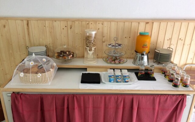 Apartment Calle Acacias