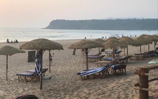 Madhu Beach Huts