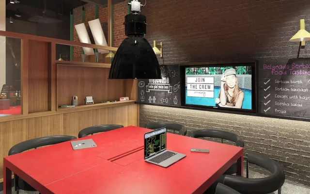 Moxy Belgrade Skadarlija
