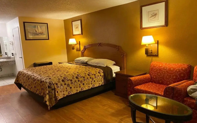 Casa Blanca Hotel & Suites Azusa