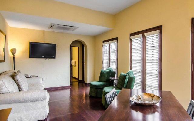 Hotel Seville