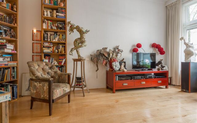 Old South apartments - Vondelpark area