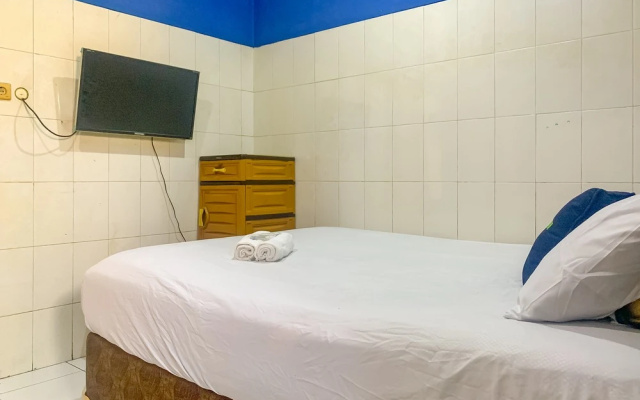 Urbanview Hotel Favorit Pamanukan Subang – Guest Rooms – Pamanukan