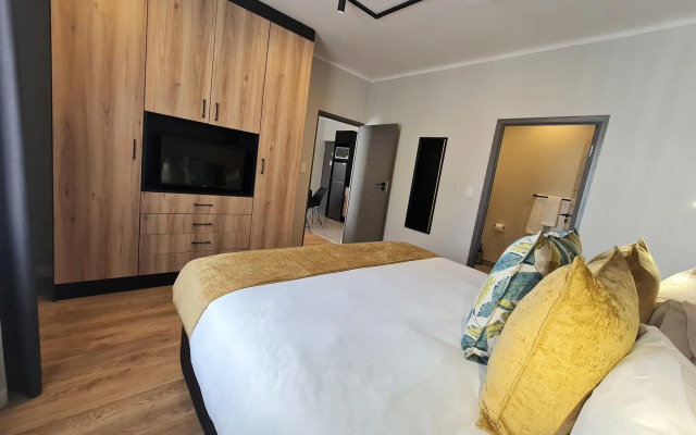 MINT Hotel 84 on Katherine