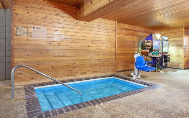 AmericInn by Wyndham Cloquet