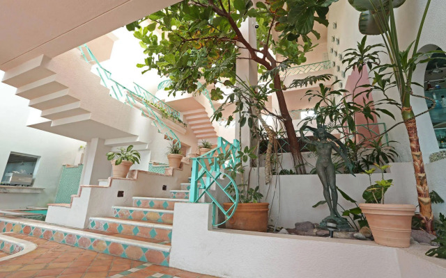 La Rosas Hotel & Spa