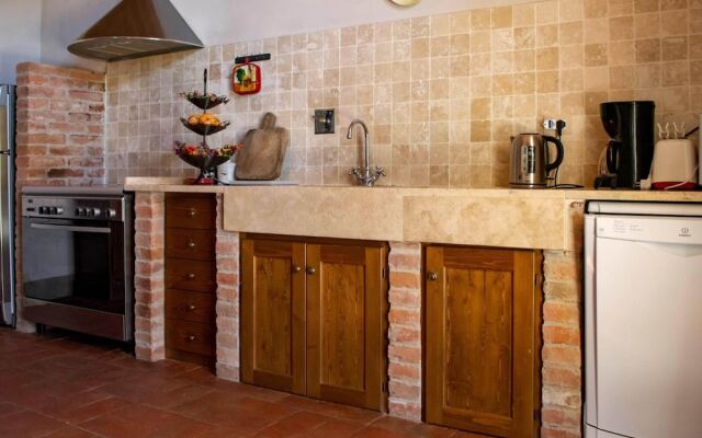 Belvilla by OYO Villa Pomona