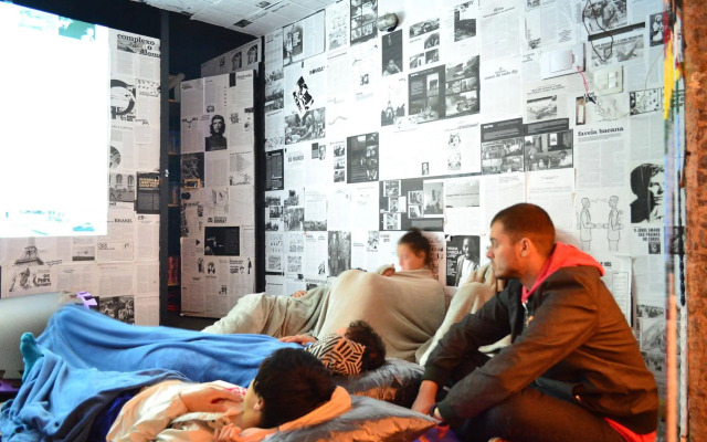 Café Hostel