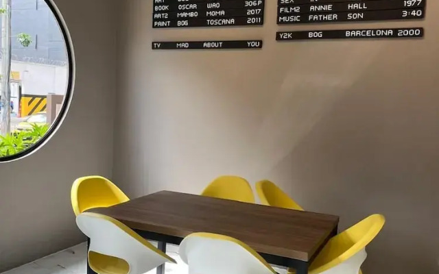 Art Homes 85