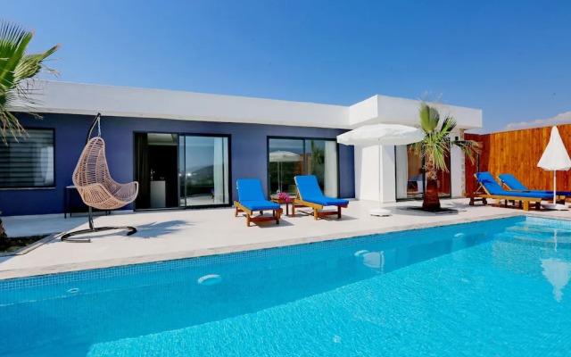 Golden Villas