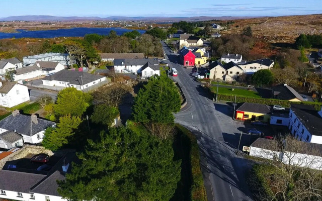 Carraroe Cottage