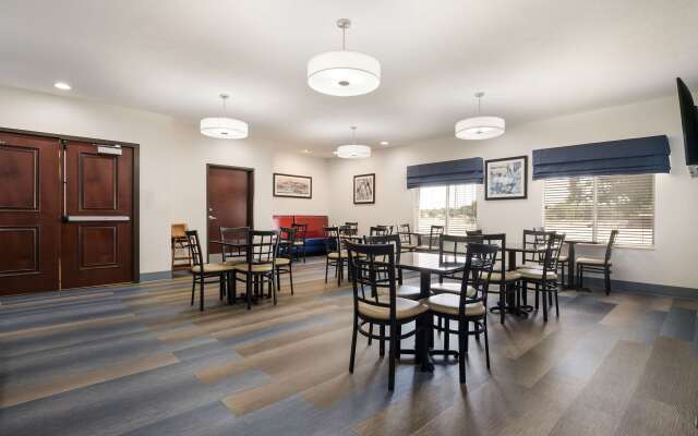 Best Western Coffeyville Central Business District Inn and Suites