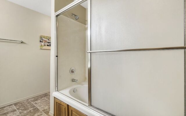 Retreat at Par Lane - Family Friendly Condo