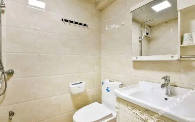 Chenxi Apartment Hotel