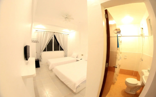 Coron Bluewave Hotel