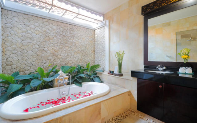 Heliconia Villa