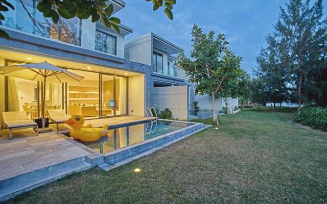 The Point Villas Resort by Danatrip