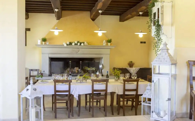 Inviting 15 Guests Villa