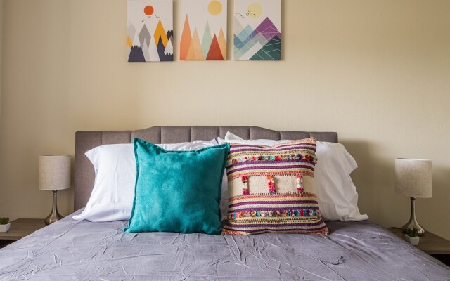2 BR Apt in Windy Hill near beach by Frontdesk