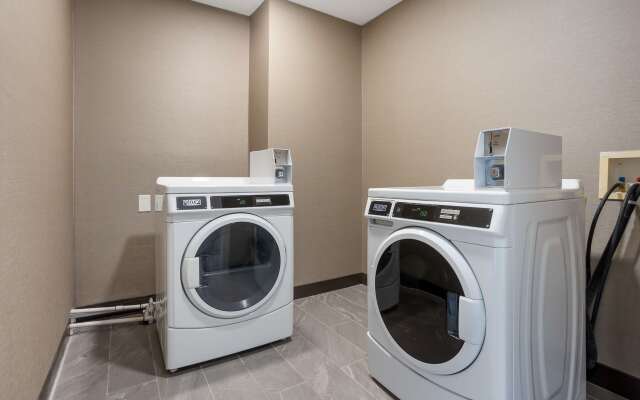 Best Western Plus Columbia Inn