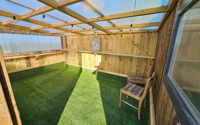 Seaside Bliss Retreat - 5 Bedroom House