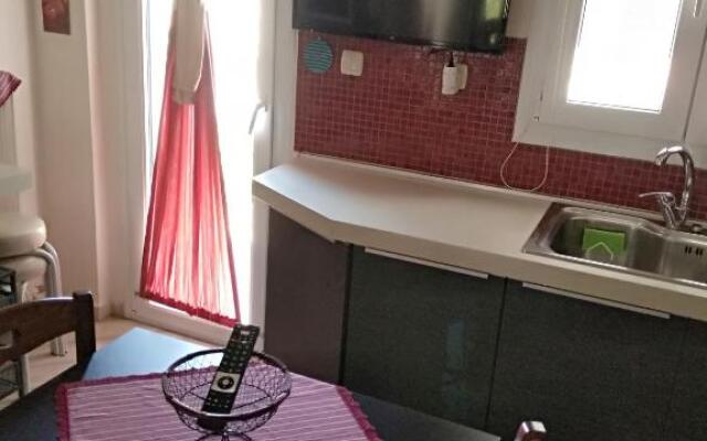 Efi'S House