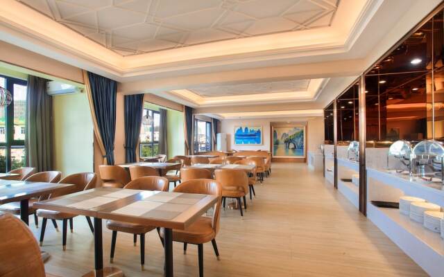 HomePlus LiYu Hotel
