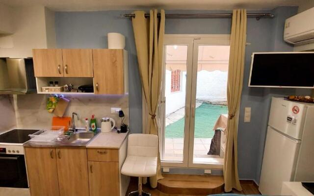 Apollo 5 - Luxury Apartment (City Center Studio)