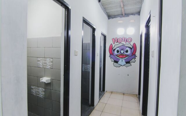 Super OYO Collection O 1061 Aliya Homestay