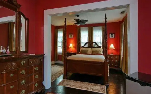 The Londoner Bed & Breakfast