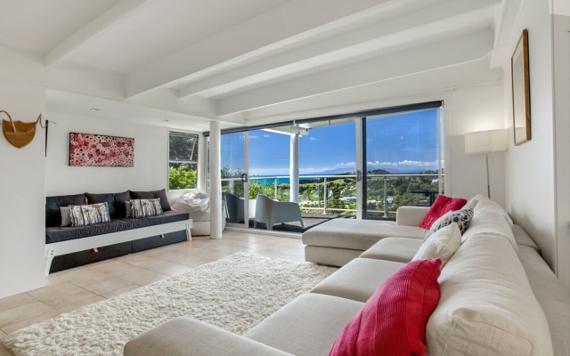 Cory Cottage – Guest Rooms – Palm Beach