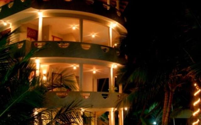 Oasey Beach Hotel