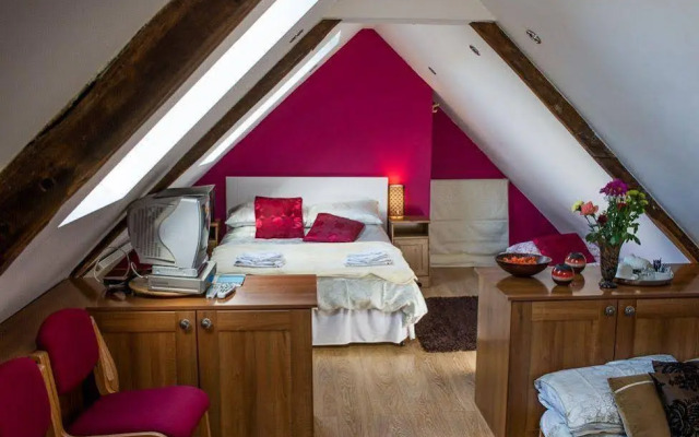 Pentre Riding Stable and Accommodation