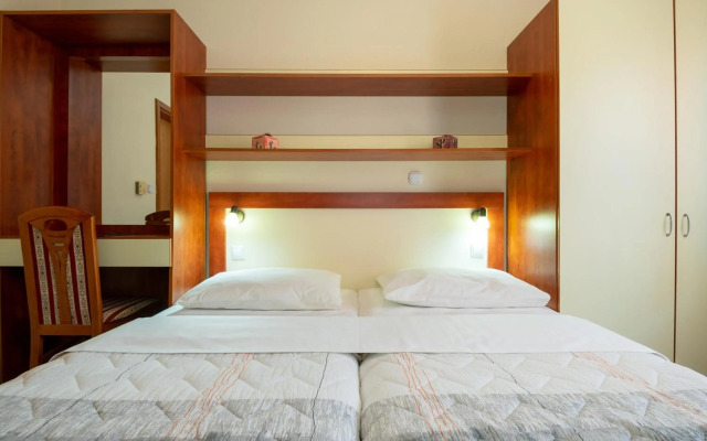 Hotel Adria