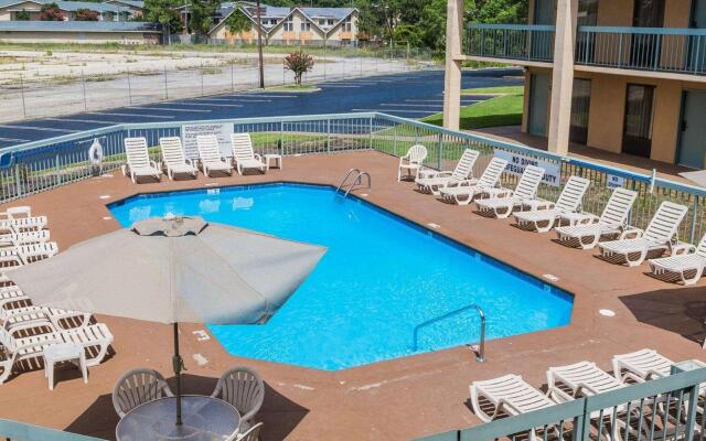 Motel 6 Montgomery, AL - Eastern Blvd.