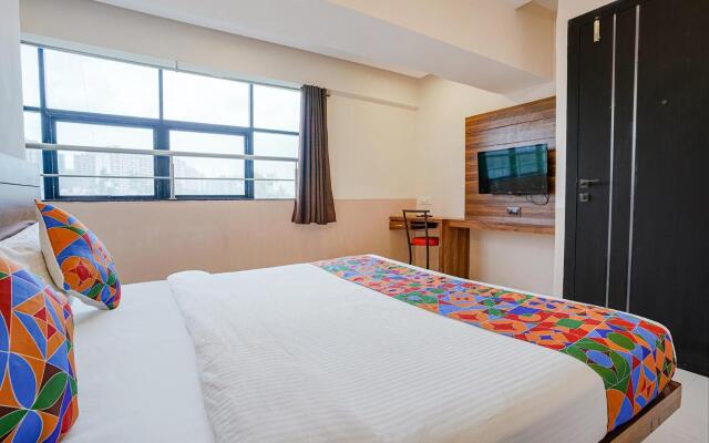 Fabhotel Paradise Inn