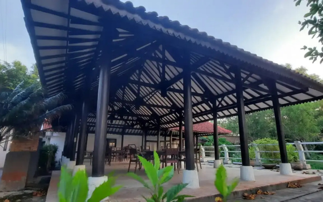 lorin beach resort belitung
