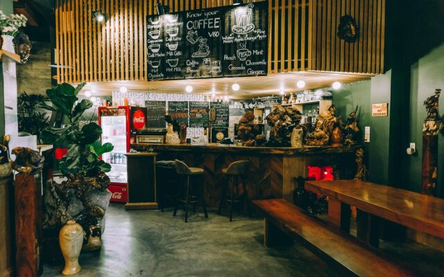 Pi Boutique Hostel