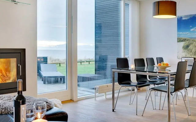 8 Person Holiday Home in Hadsund-by Traum