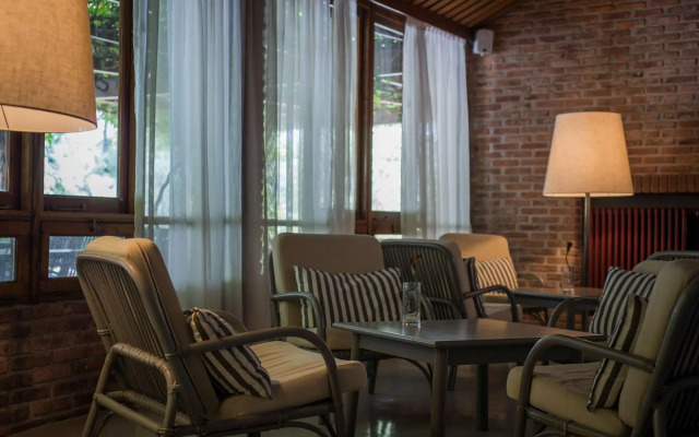 Hotel Del Bosque