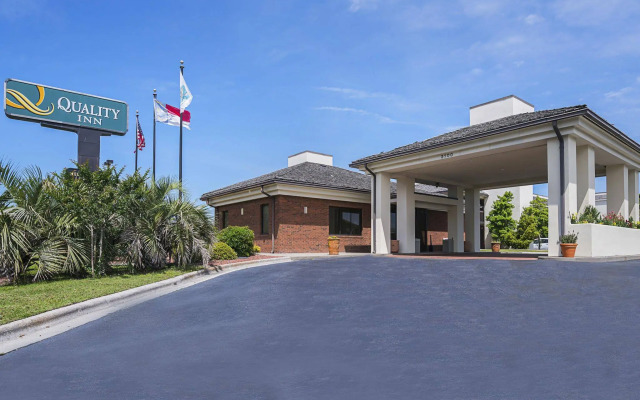 Quality Hotel Morehead City