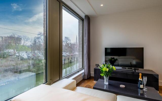 The Ebor Suite @ Ryedale House