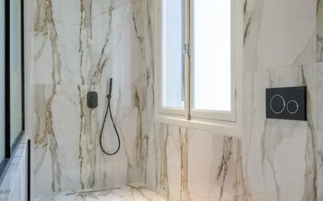 Apollonos Meno B C 12 ppl